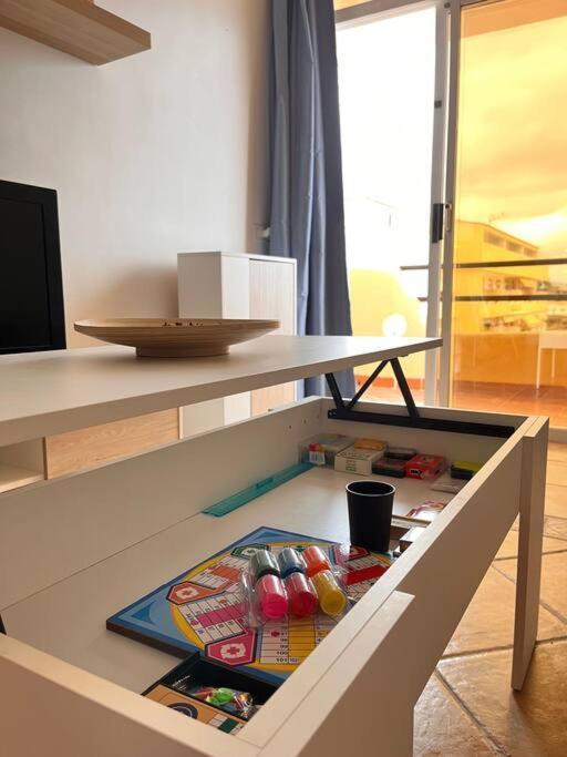 Acogedor Apartamento Con Vistas Al Mar 아데제 외부 사진
