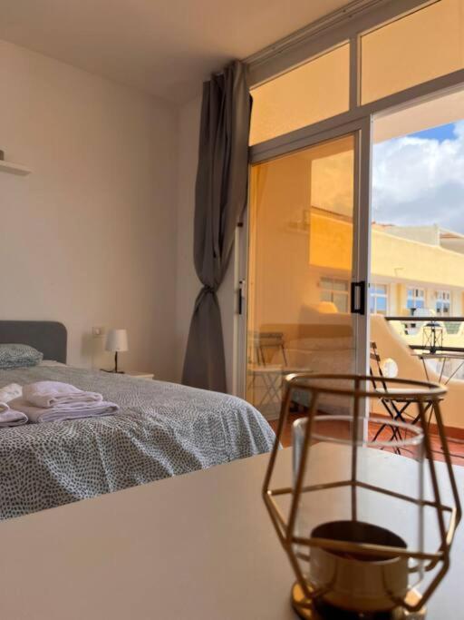 Acogedor Apartamento Con Vistas Al Mar 아데제 외부 사진