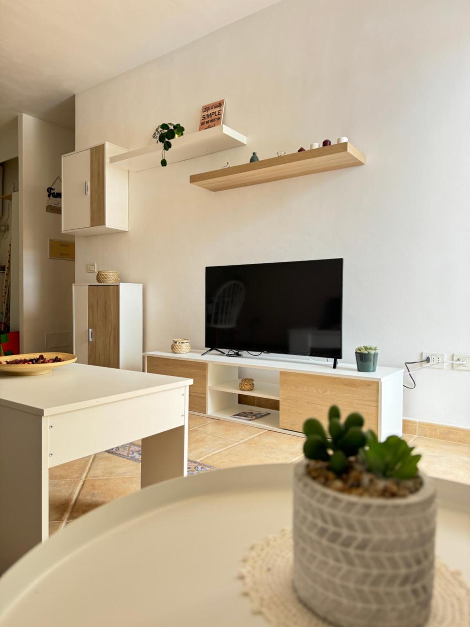 Acogedor Apartamento Con Vistas Al Mar 아데제 외부 사진